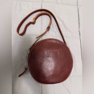 Portland Leather Goods Large Circle Crossbody Bag in Nutmeg Pebbled Leather